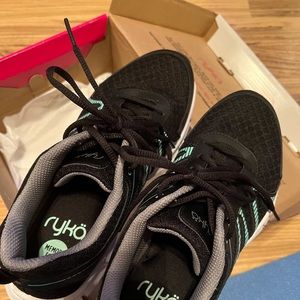 Ryka Heather size 7.5